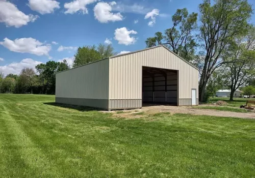 Finished pole barn in Illinois